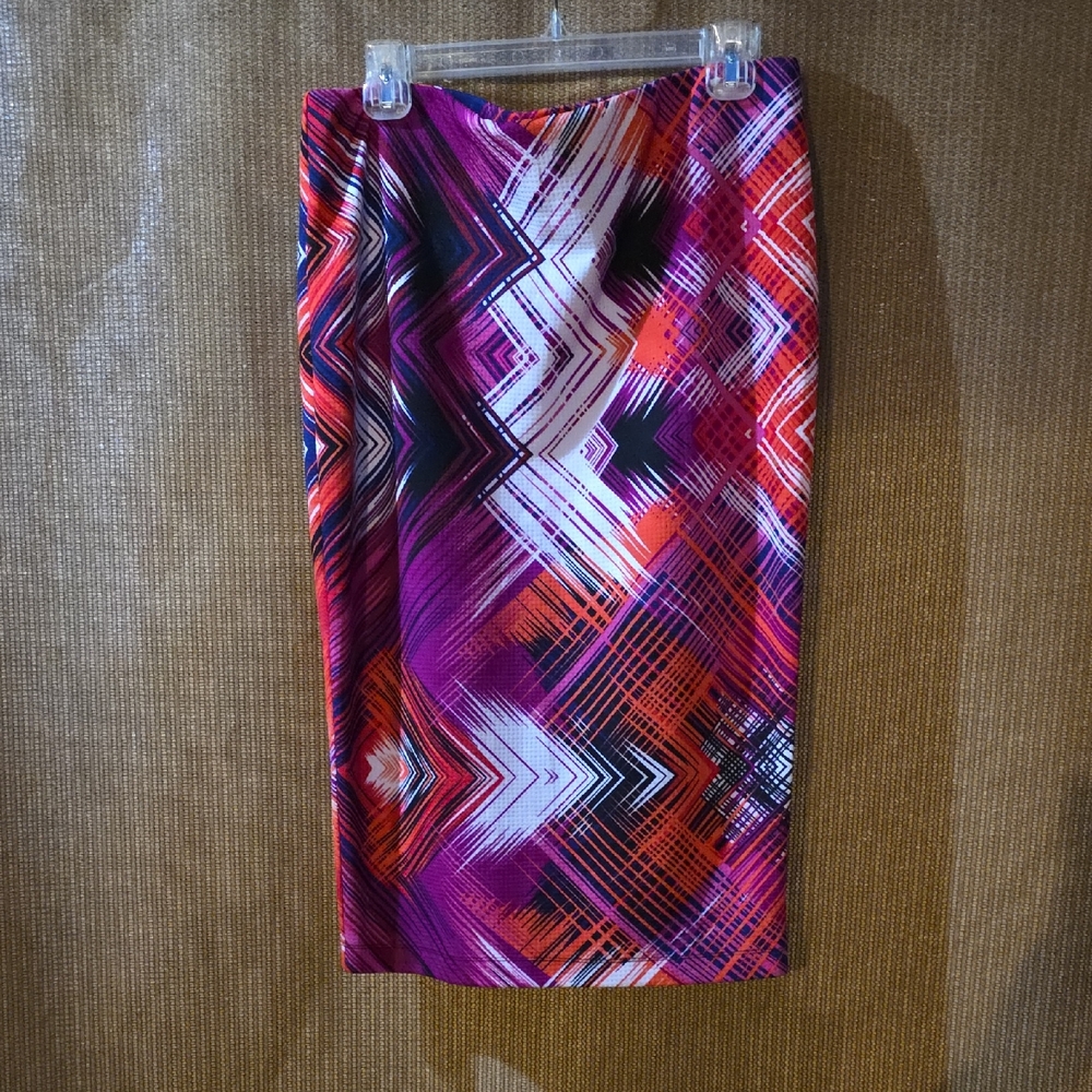 Courtenay Multicolor Geometric Pencil Skirt